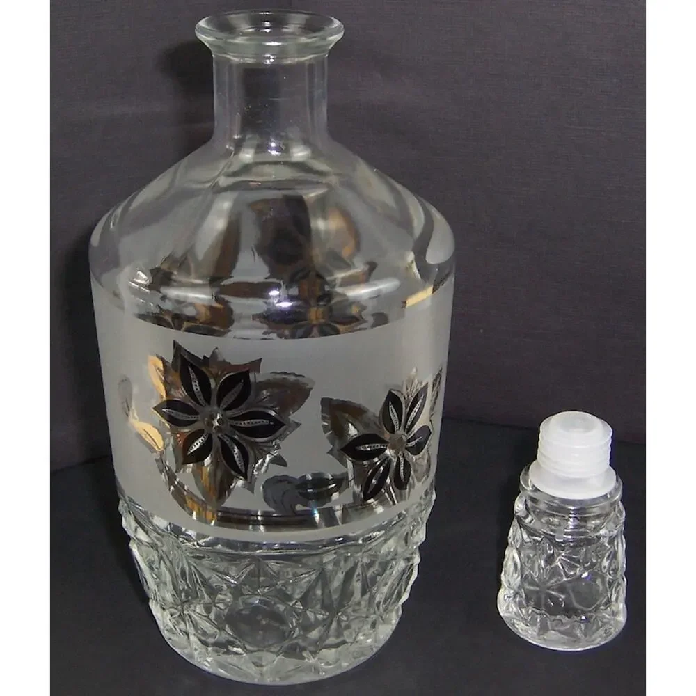 Vintage Cerve Frosted Glass Decanter Made In Italy